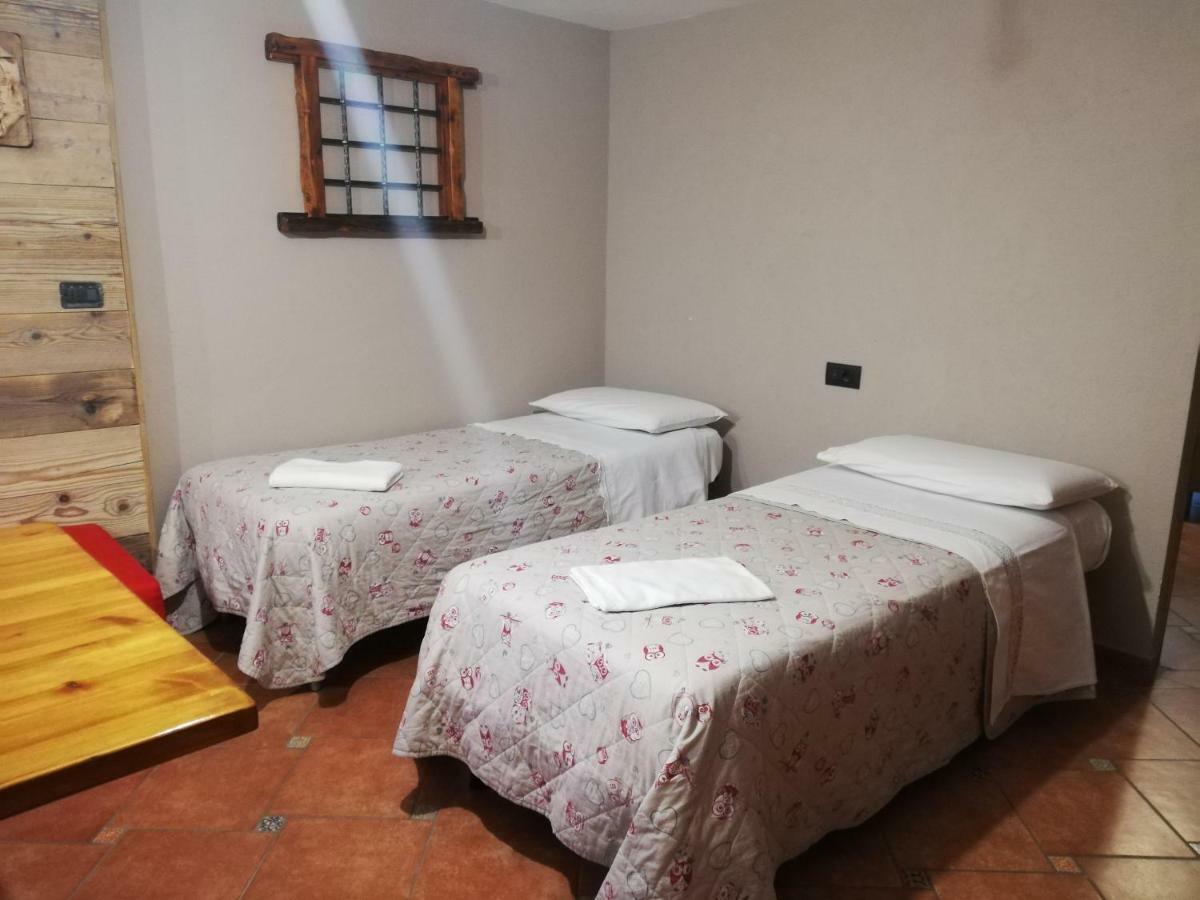 La Taverna Di Elide Aymavilles Екстериор снимка